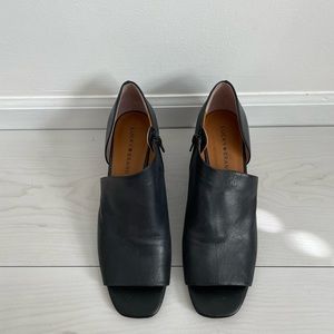 Black Leather Lucky Brand shoes size 10 / 42